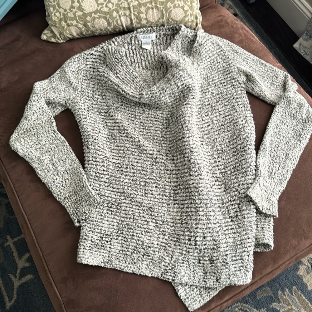 Barney’s New York sweater open front drape